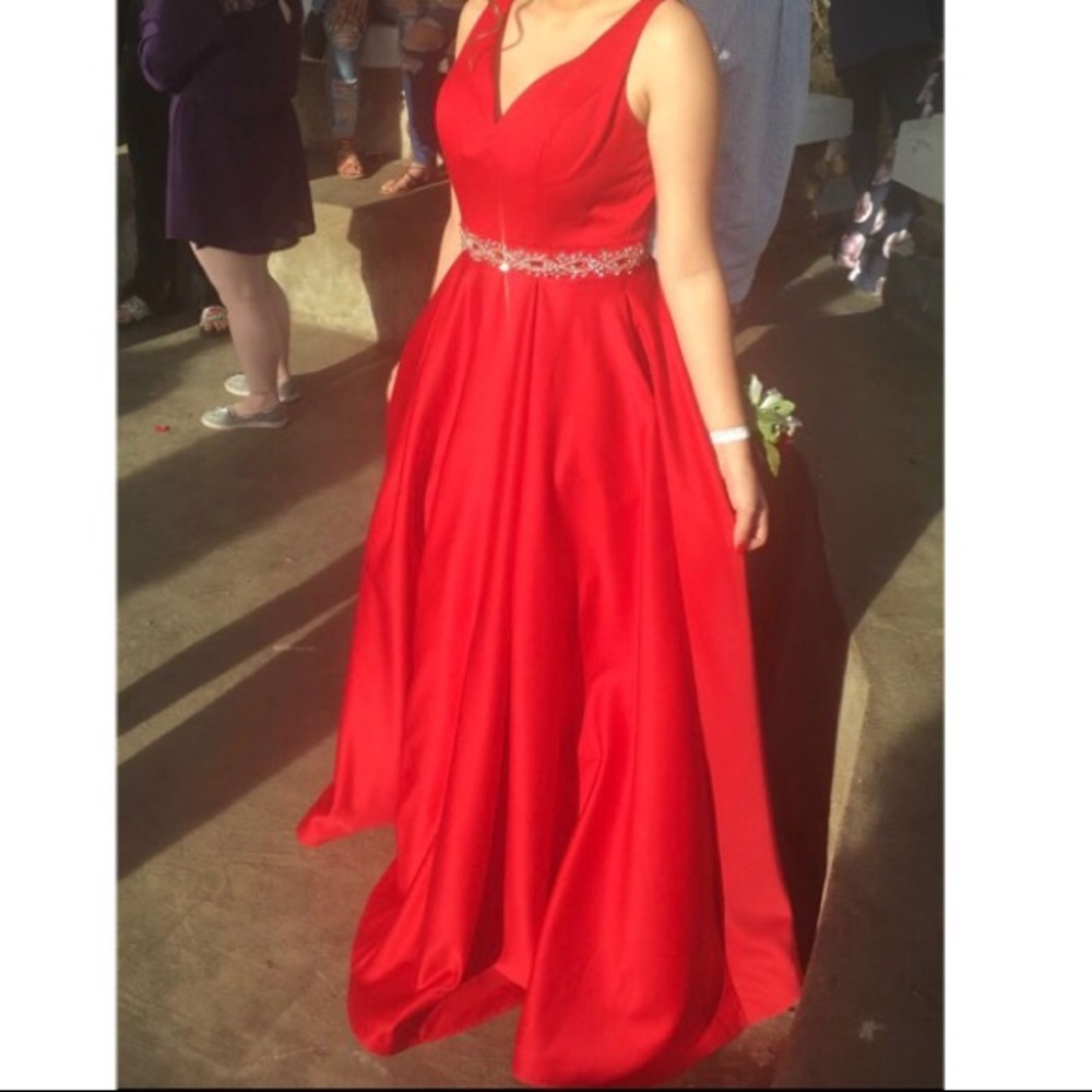 Beautiful Red Prom Dress!